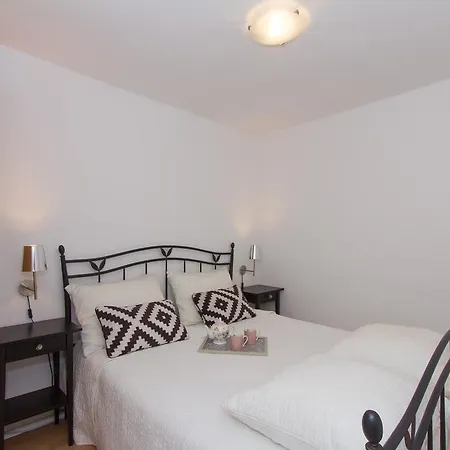 Vinko Apartamento *